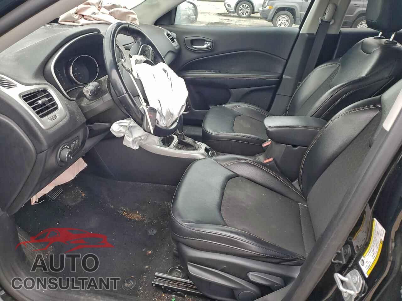 JEEP COMPASS 2020 - 3C4NJDBB7LT148310