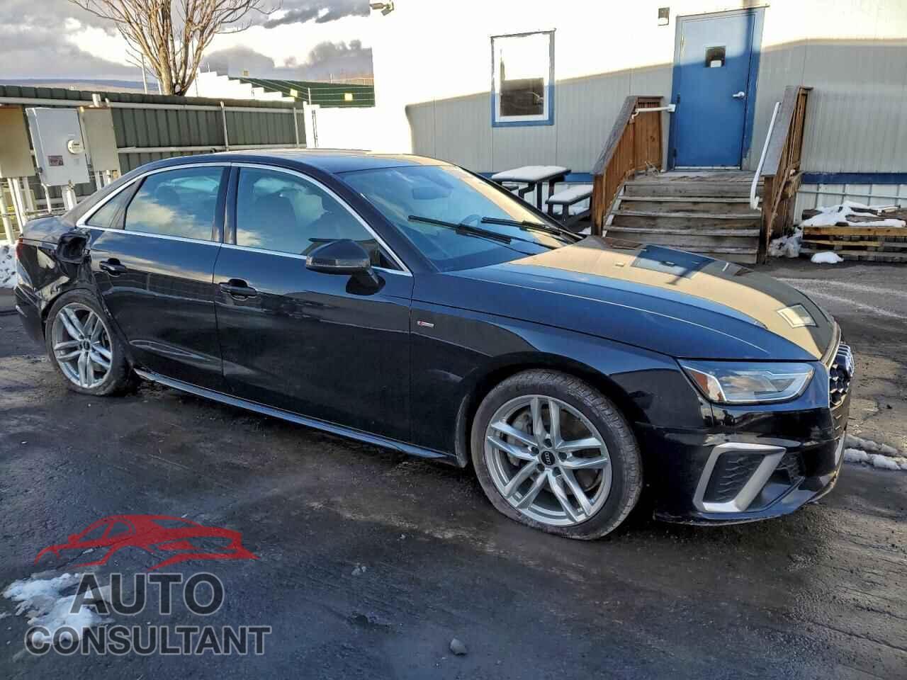 AUDI A4 2022 - WAUDAAF49NN002268