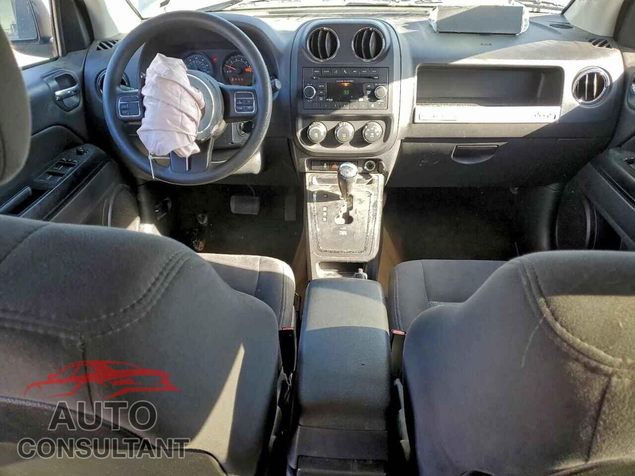 JEEP COMPASS 2016 - 1C4NJCBAXGD734500