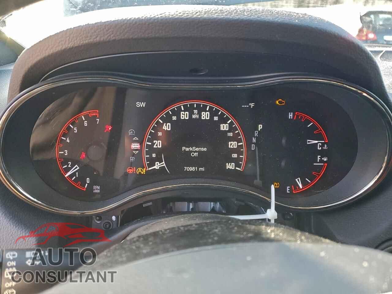 DODGE DURANGO 2018 - 1C4RDJDG4JC209654