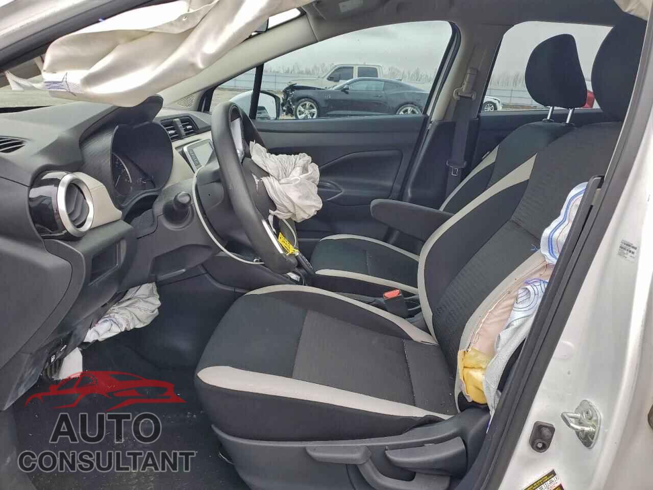 NISSAN VERSA 2020 - 3N1CN8EV2LL867864