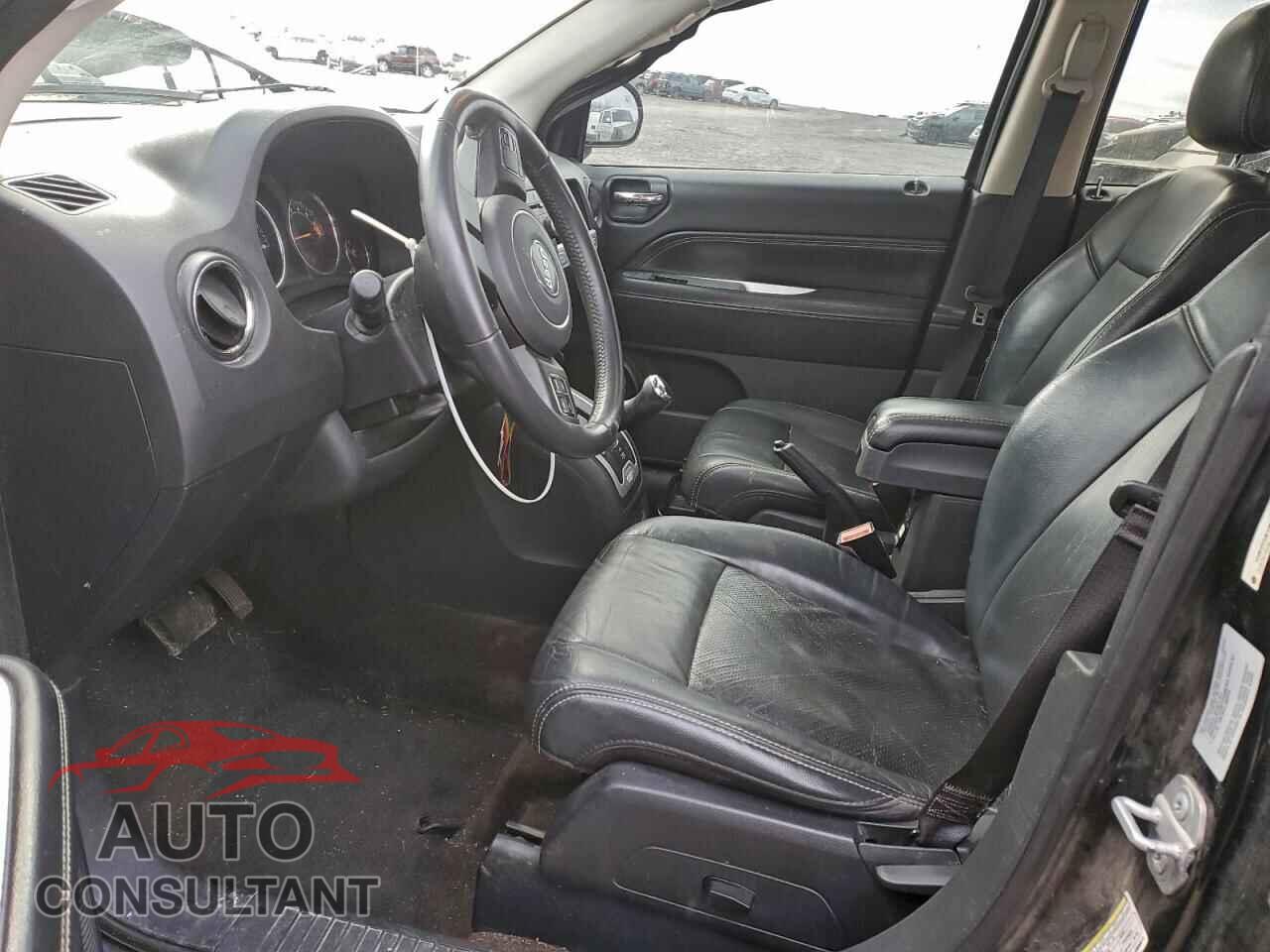 JEEP COMPASS 2014 - 1C4NJCEA4ED890573