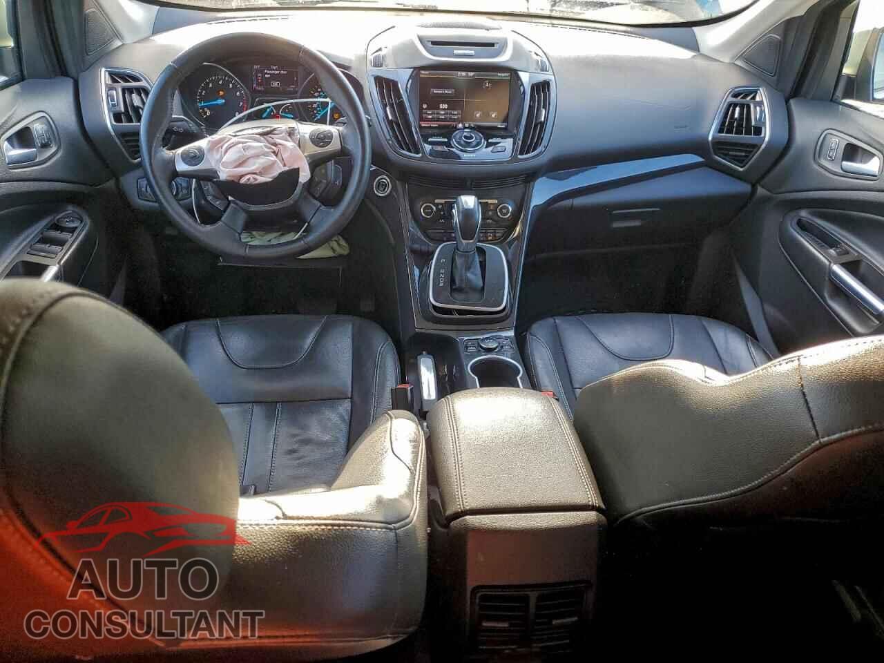 FORD ESCAPE 2013 - 1FMCU9J91DUB31919