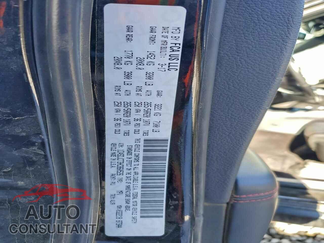 DODGE DURANGO 2017 - 1C4SDJCT3HC860526