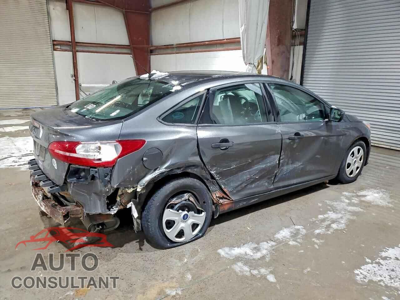 FORD FOCUS 2016 - 1FADP3E28GL229307