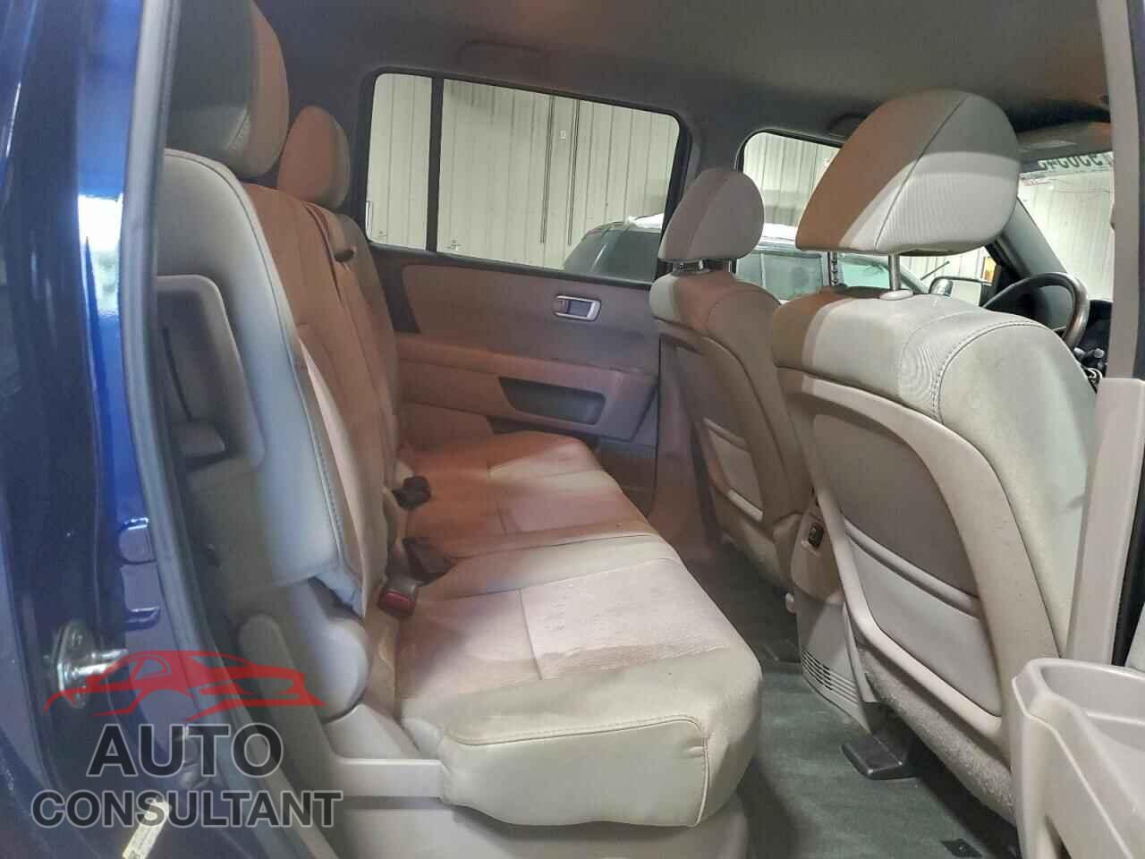 HONDA PILOT 2014 - 5FNYF4H44EB019871