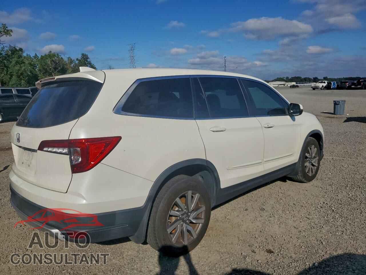 HONDA PILOT 2019 - 5FNYF5H50KB033194