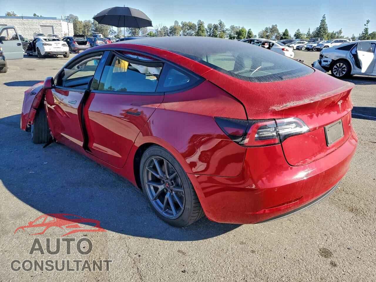 TESLA MODEL 3 2021 - 5YJ3E1EB4MF073703