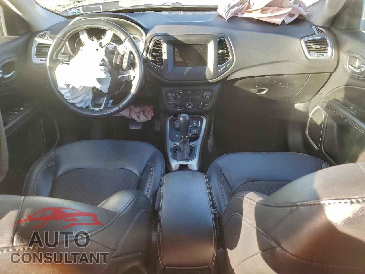 JEEP COMPASS 2019 - 3C4NJDBB6KT827967