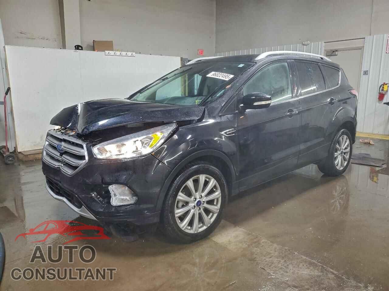 FORD ESCAPE 2017 - 1FMCU9J92HUB66085
