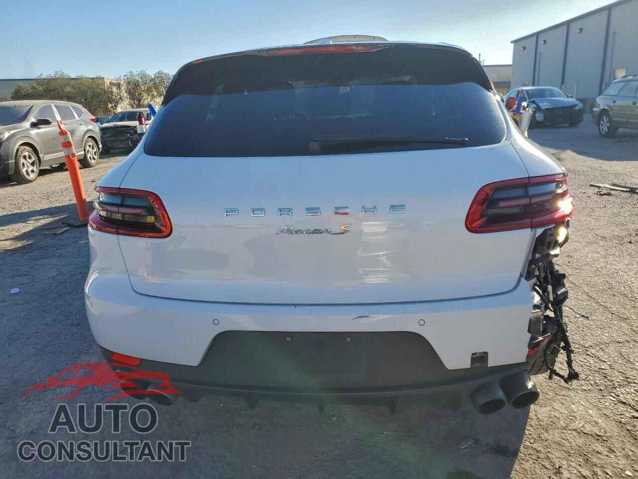 PORSCHE MACAN 2018 - WP1AB2A55JLB32884