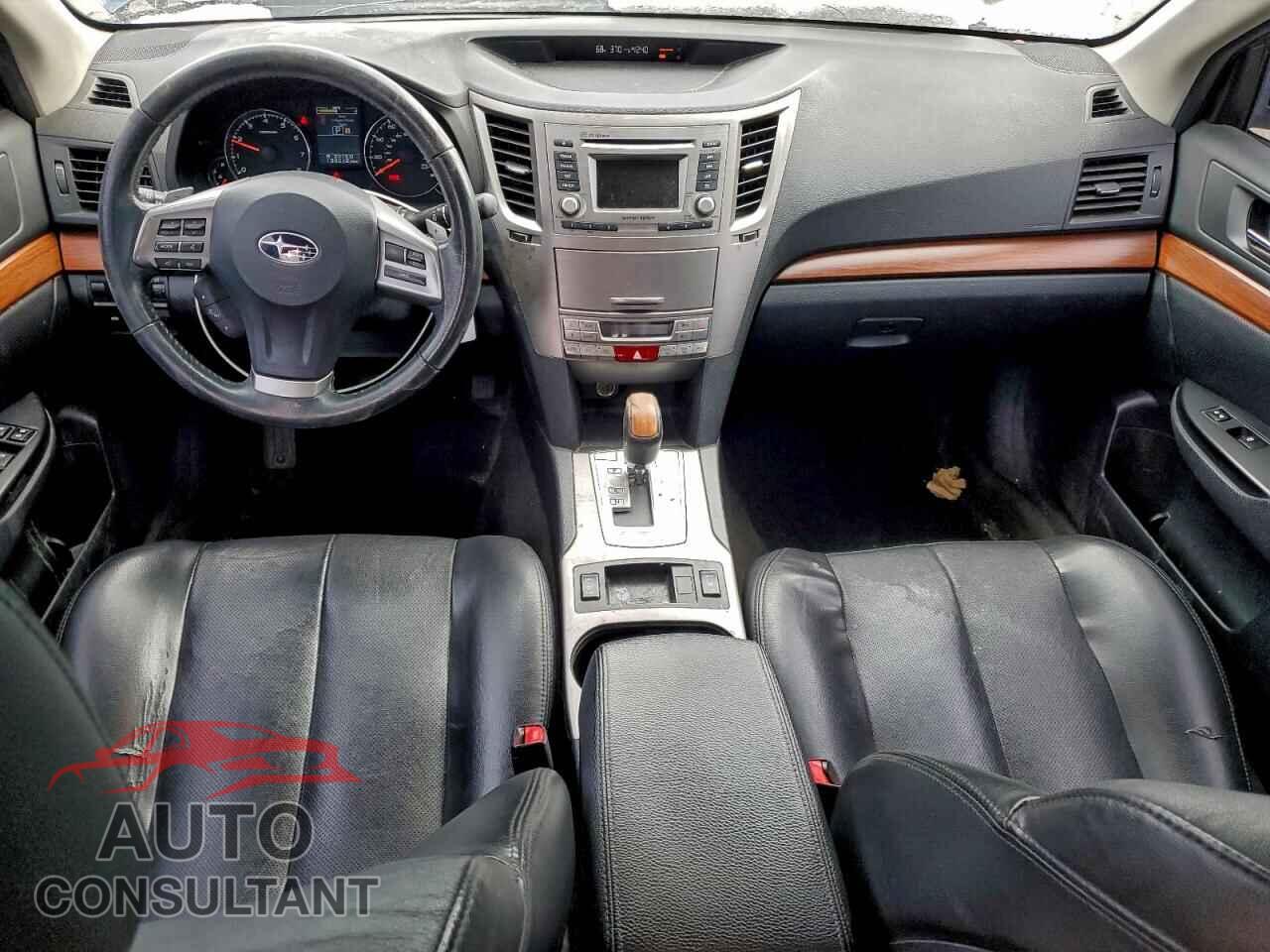 SUBARU OUTBACK 2014 - 4S4BRBLC2E3241706