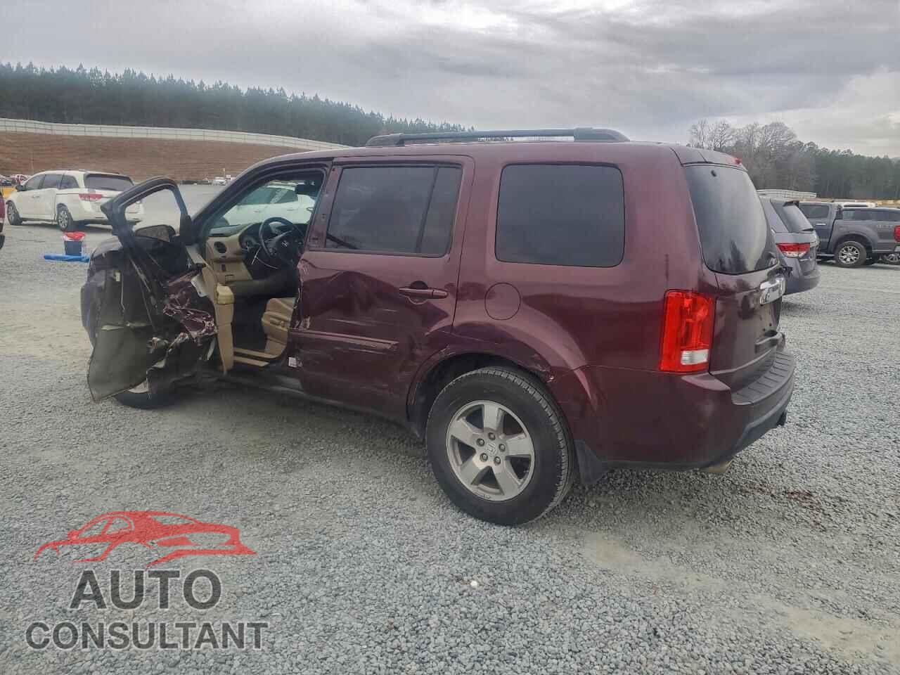 HONDA PILOT 2011 - 5FNYF3H63BB009324