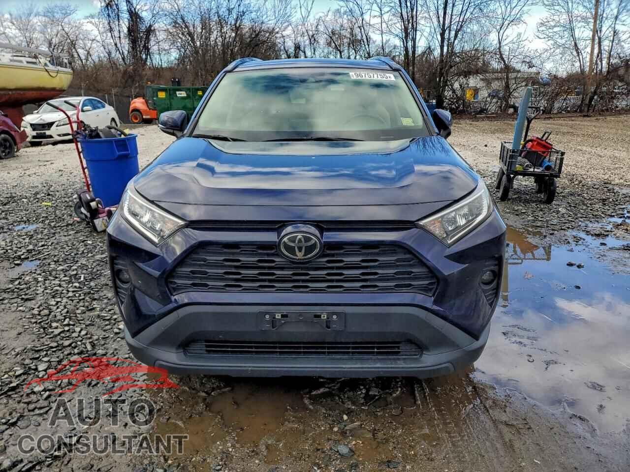 TOYOTA RAV4 2019 - JTMP1RFV3KJ024647
