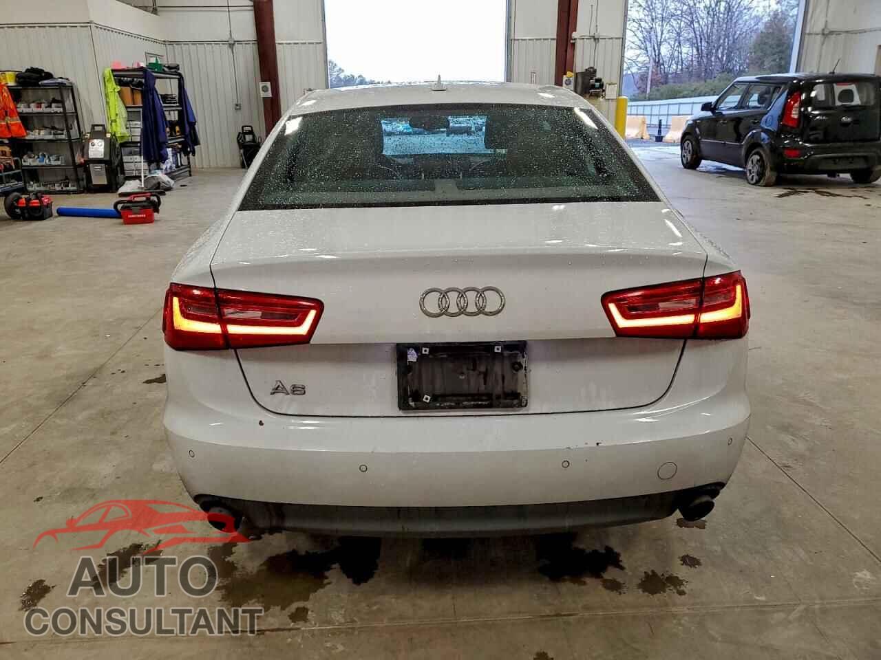 AUDI A6 2013 - WAUGFAFC9DN081770