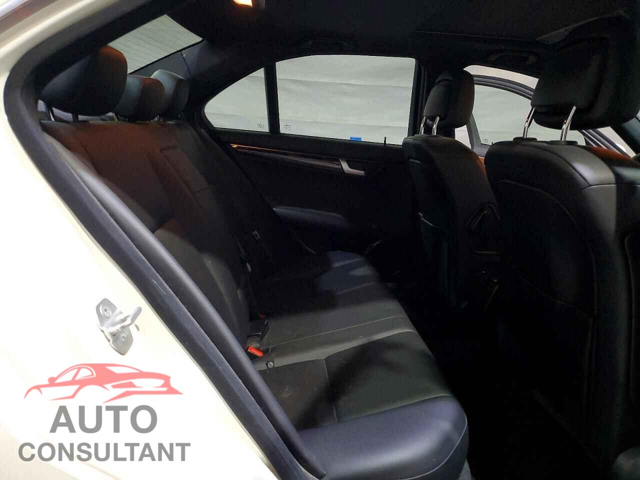 MERCEDES-BENZ C-CLASS 2012 - WDDGF8BBXCR226014