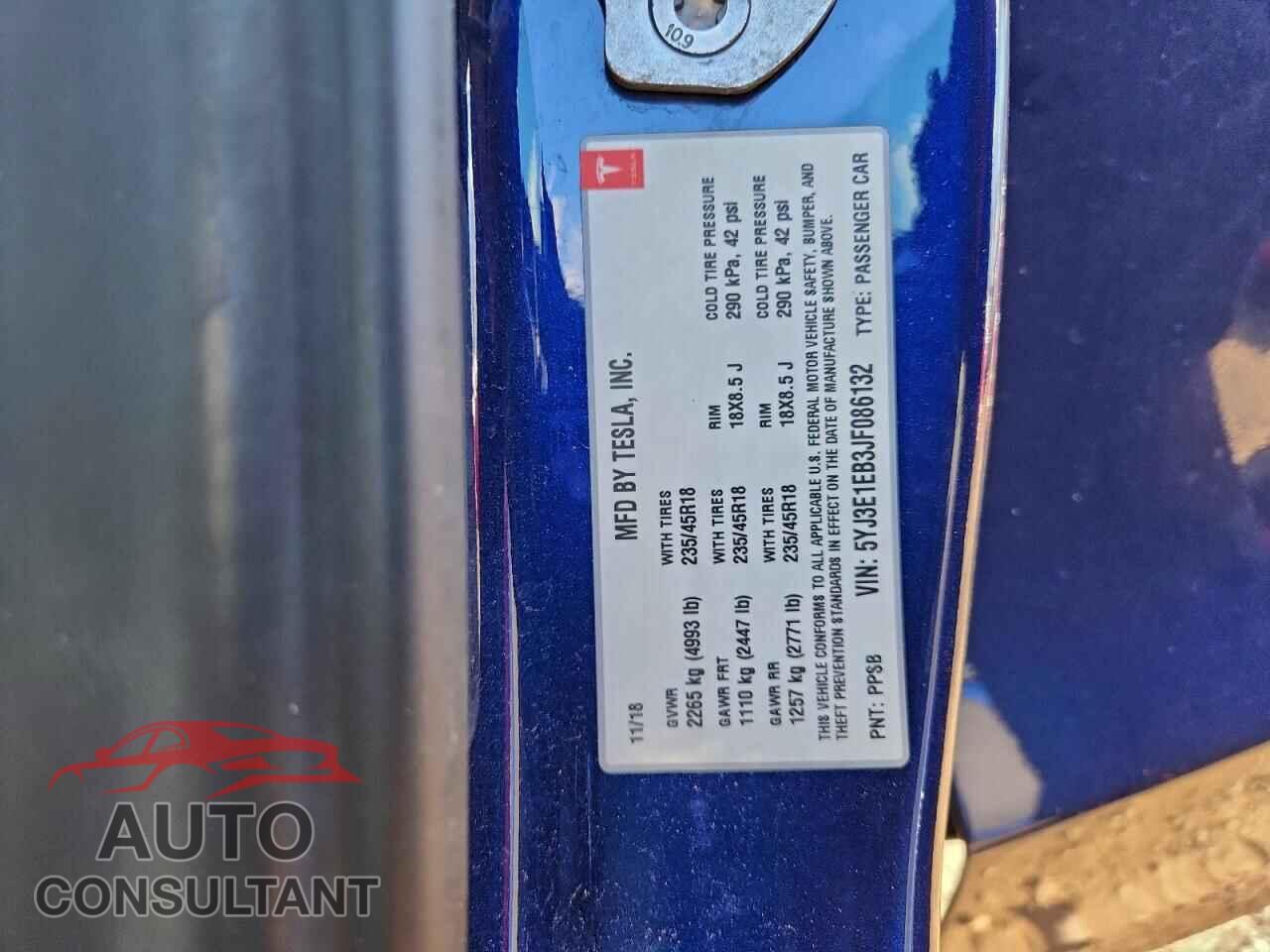 TESLA MODEL 3 2018 - 5YJ3E1EB3JF086132
