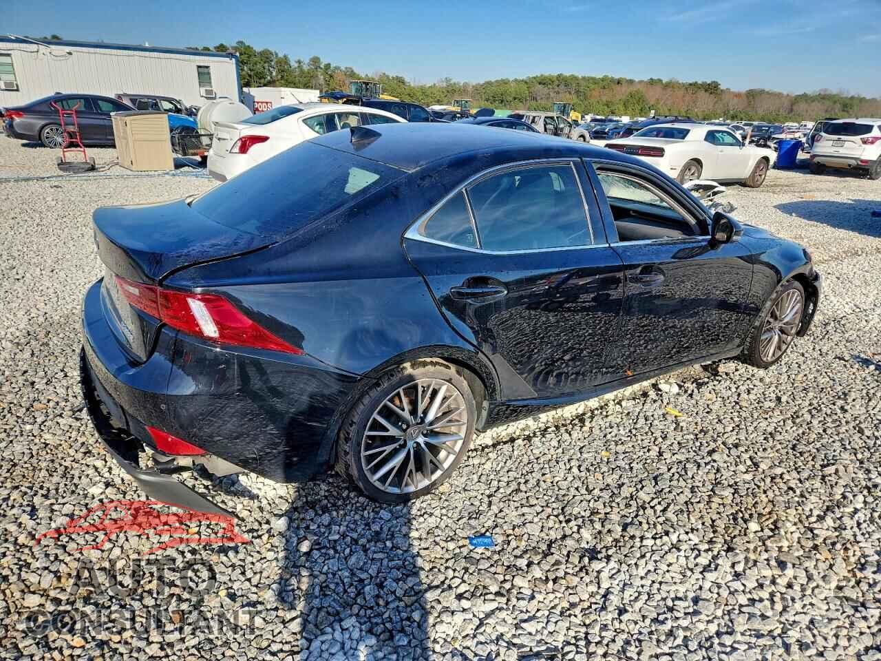 LEXUS IS 2016 - JTHBA1D23G5017846