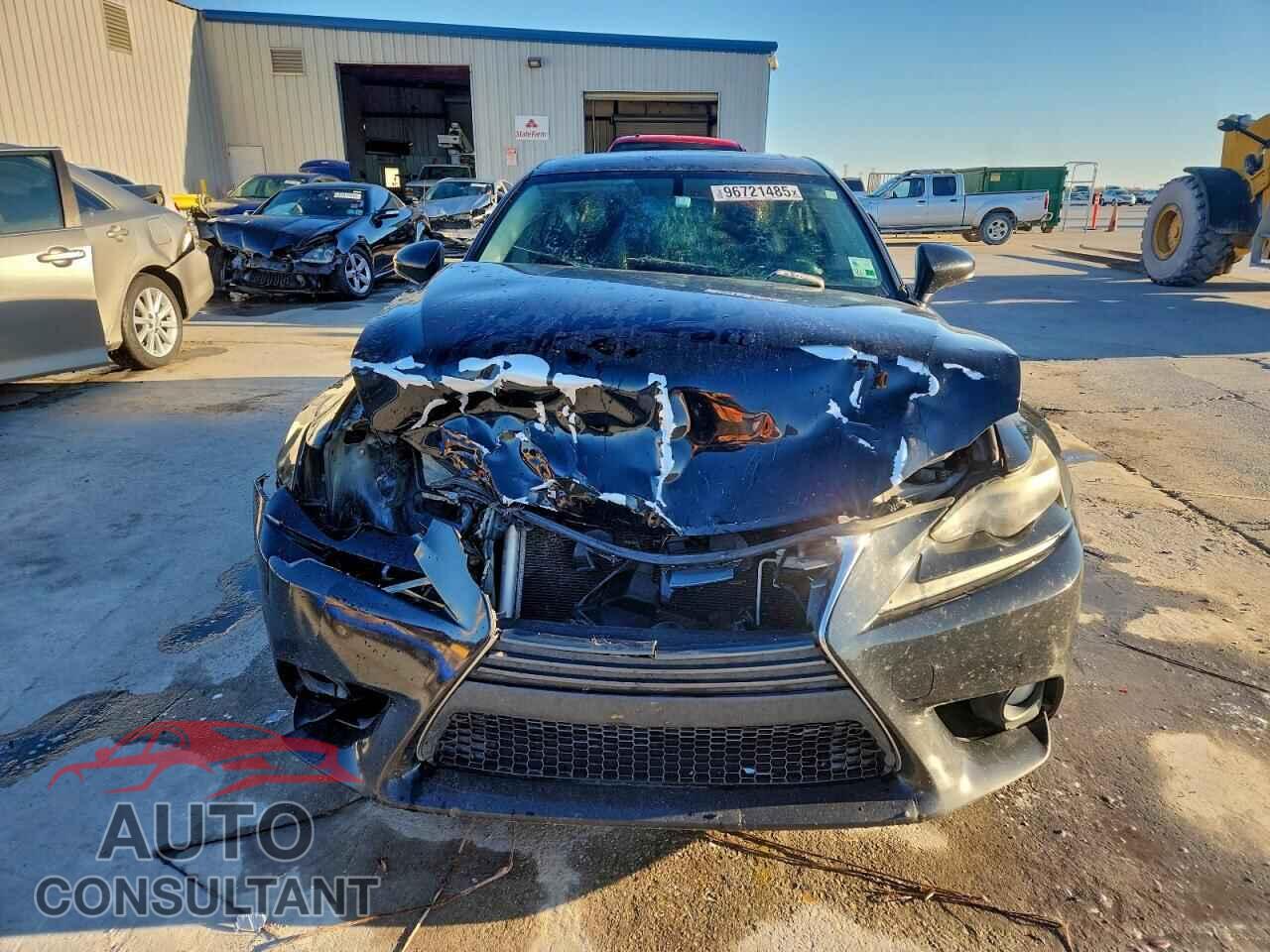LEXUS IS 2014 - JTHBF1D21E5014412