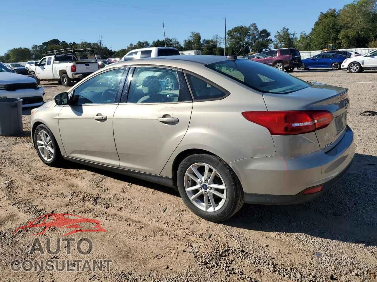 FORD FOCUS 2015 - 1FADP3F25FL259104
