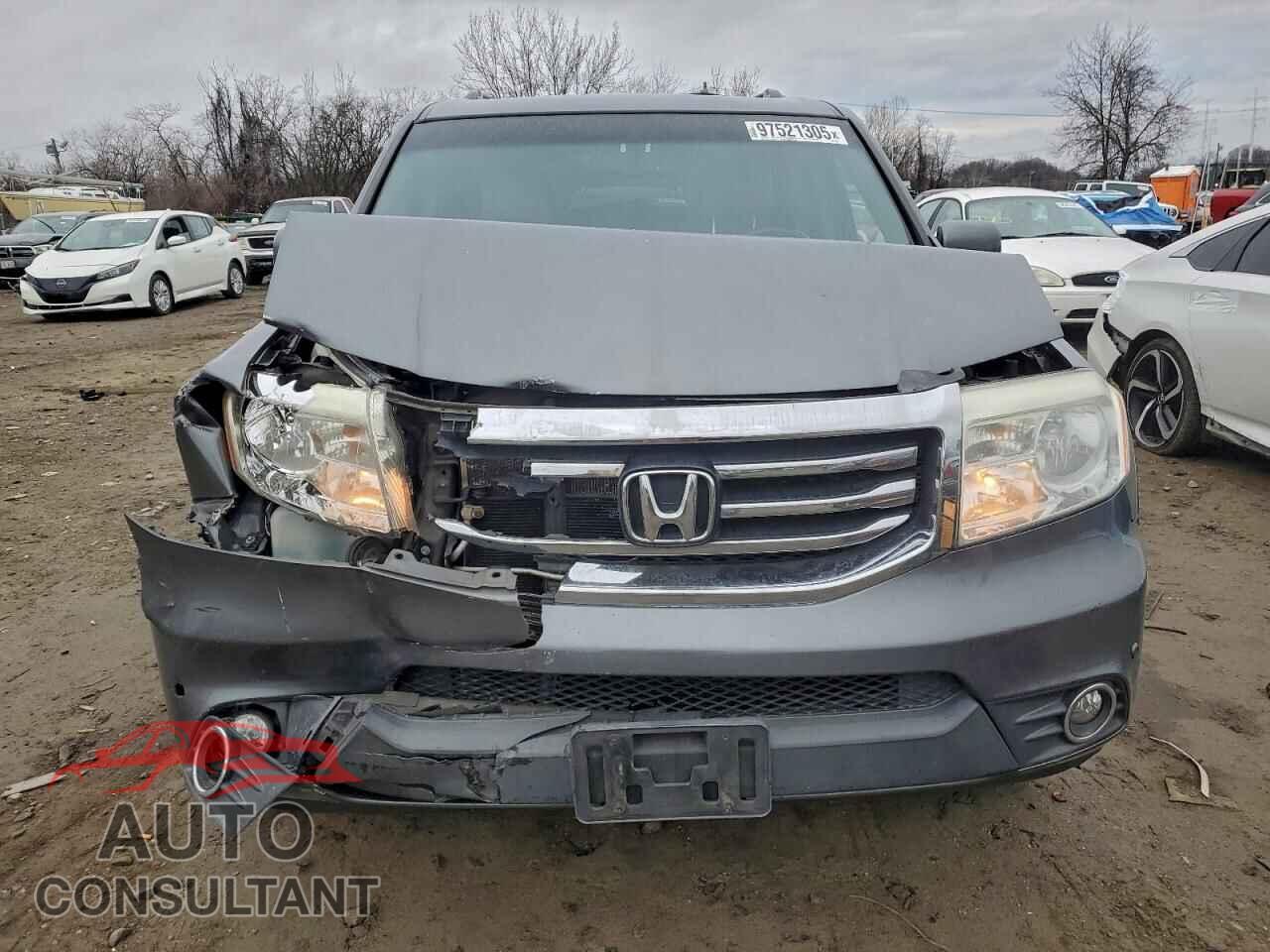 HONDA PILOT 2013 - 5FNYF4H93DB071065