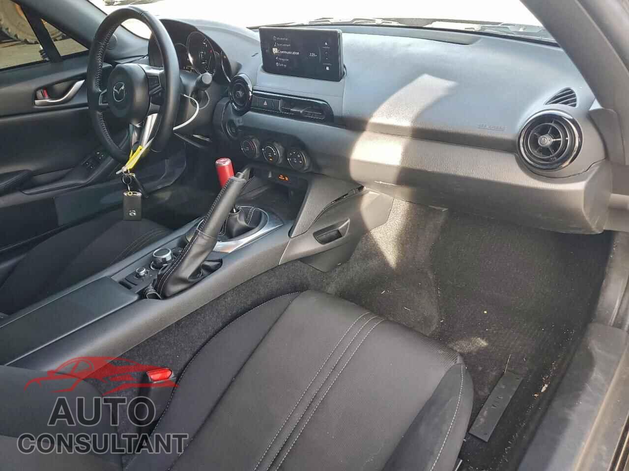 MAZDA MX5 2024 - JM1NDAB73R0608280