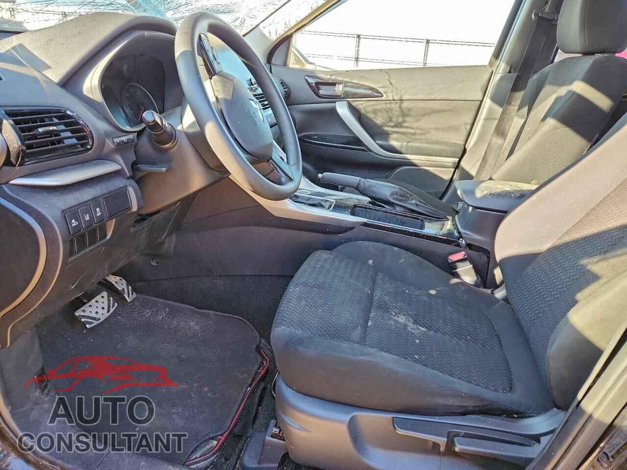 MITSUBISHI ECLIPSE 2022 - JA4ATVAA5NZ028955