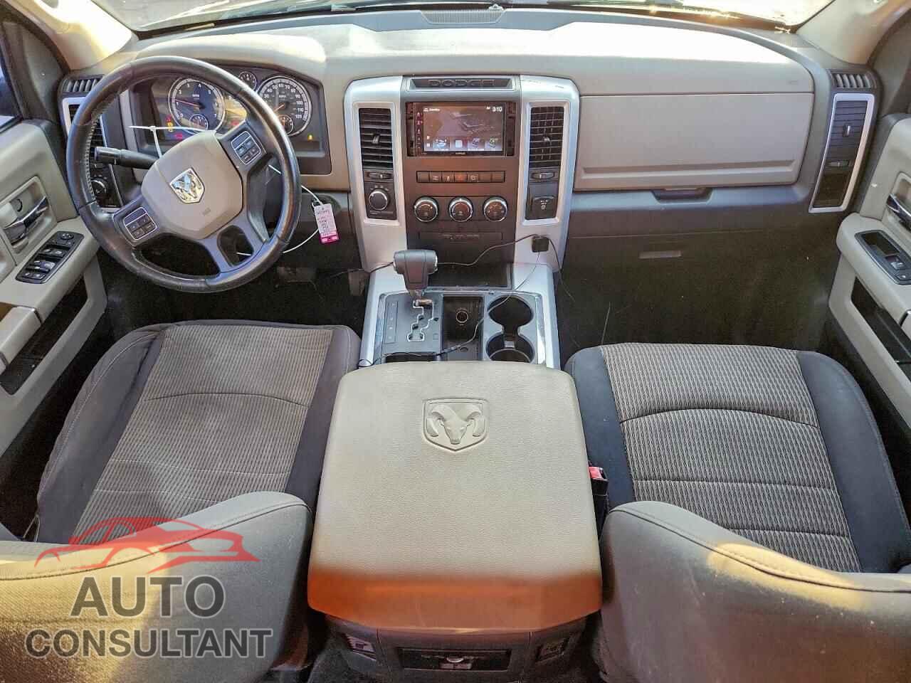 DODGE RAM 1500 2012 - 1C6RD7LT1CS150936