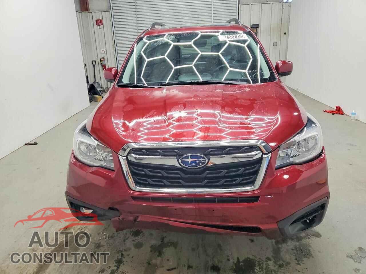 SUBARU FORESTER 2017 - JF2SJAJC7HH557331