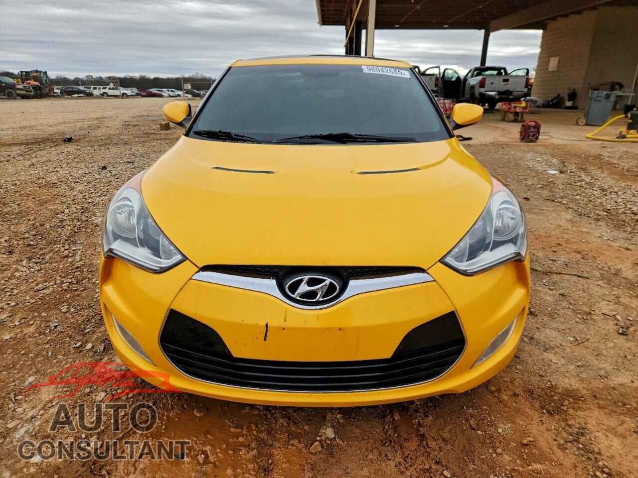 HYUNDAI VELOSTER 2013 - KMHTC6AD8DU096334