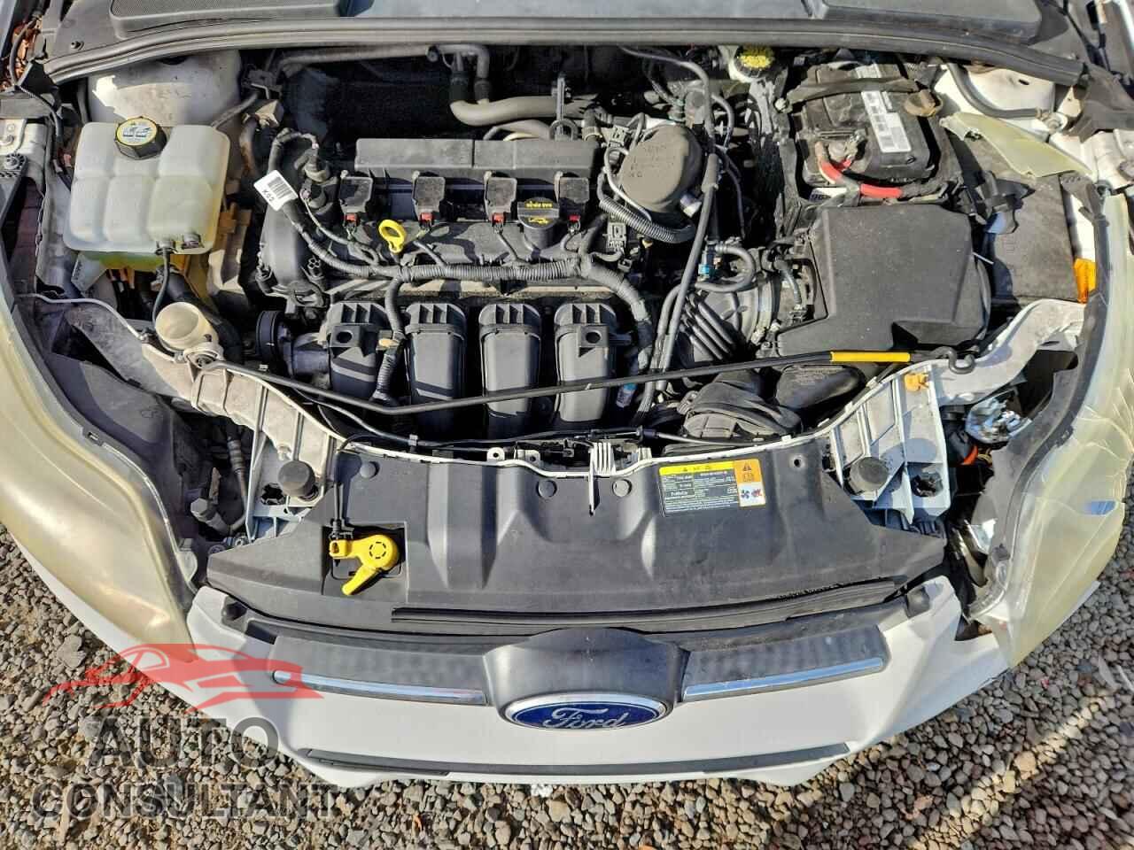 FORD FOCUS 2013 - 1FADP3K23DL129681