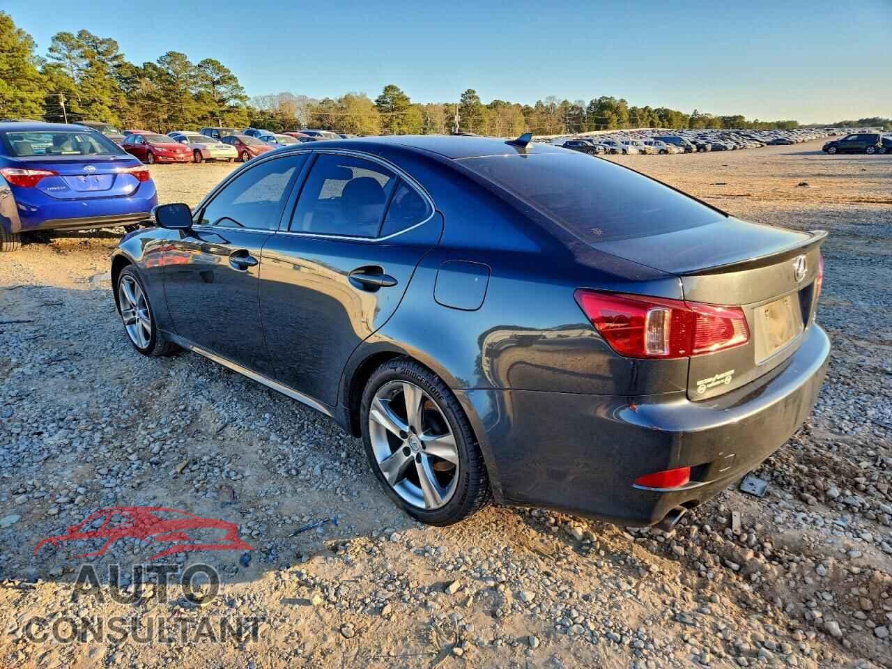 LEXUS IS 2011 - JTHBF5C27B5138026