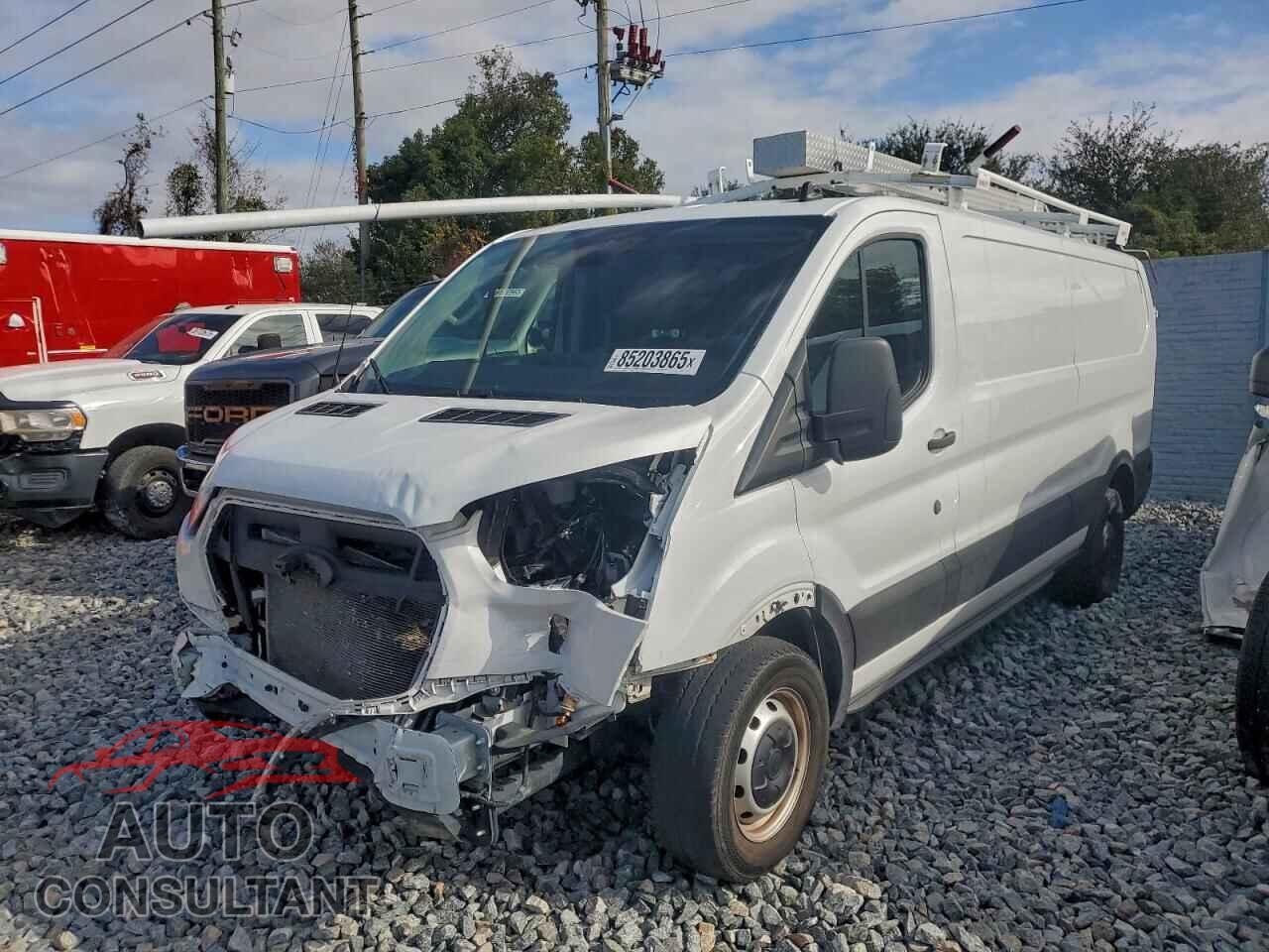 FORD TRANSIT 2023 - 1FTBR1Y82PKA67079