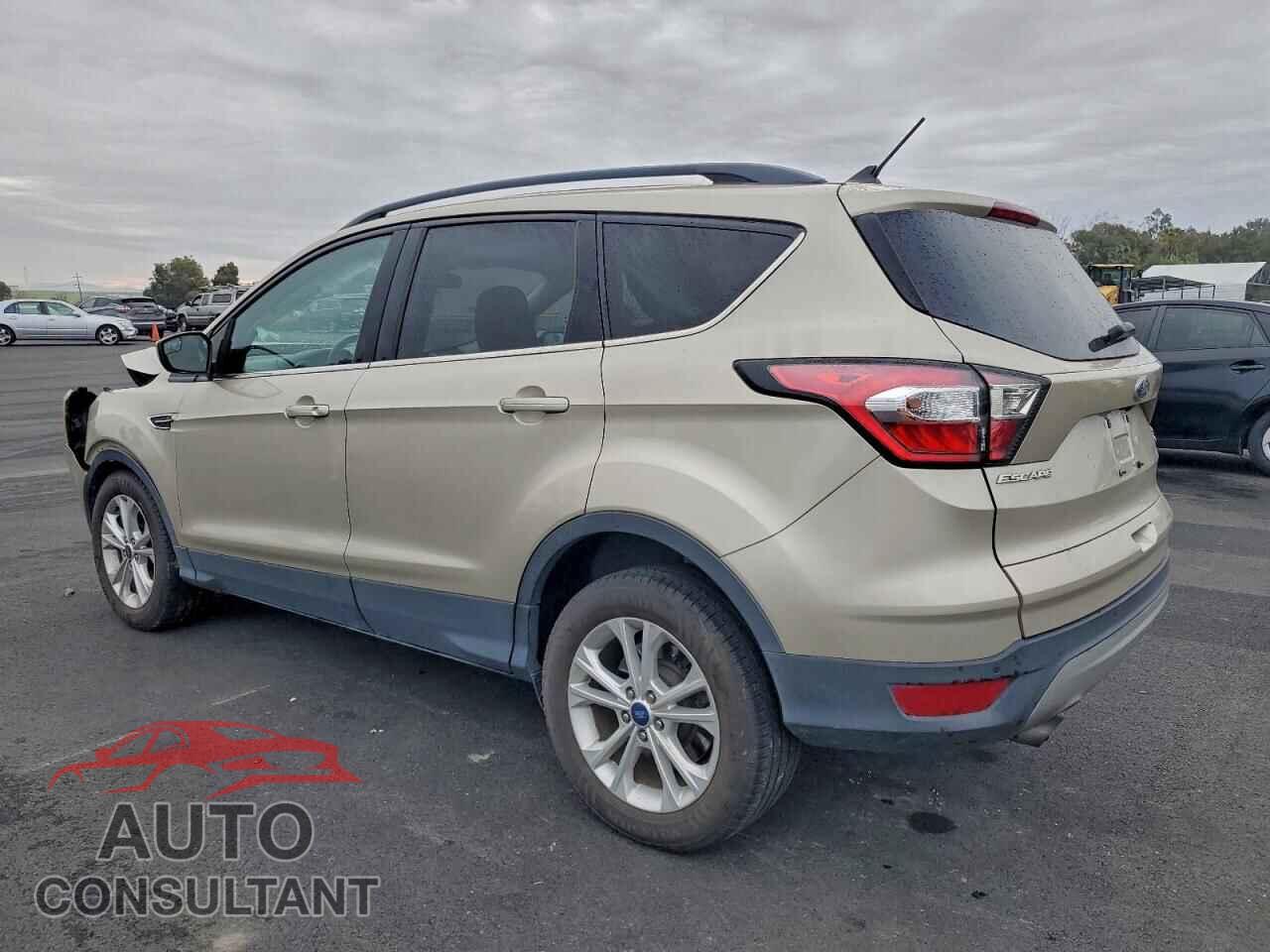 FORD ESCAPE 2018 - 1FMCU0HD3JUA23951