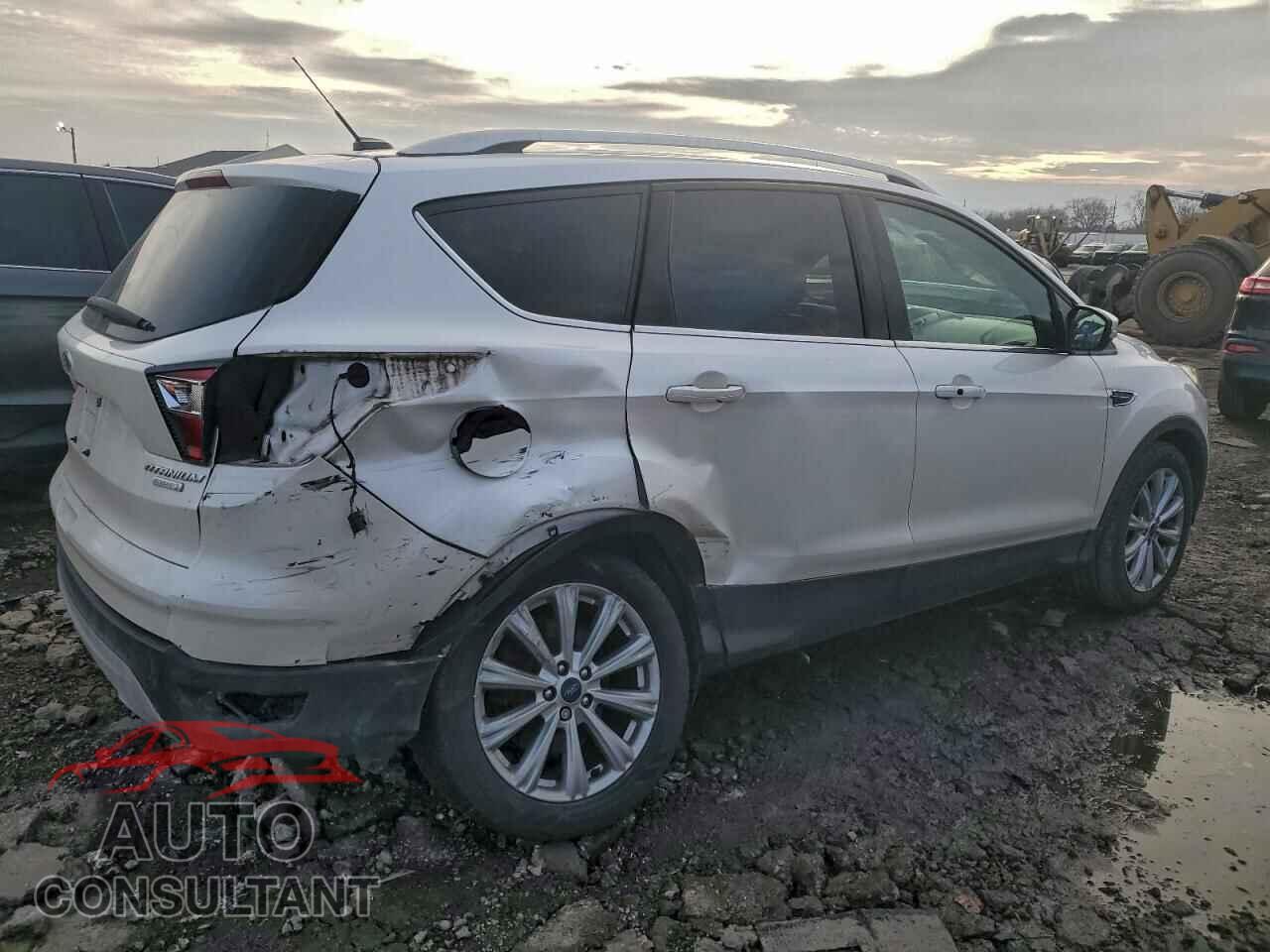 FORD ESCAPE 2017 - 1FMCU0J93HUB20714
