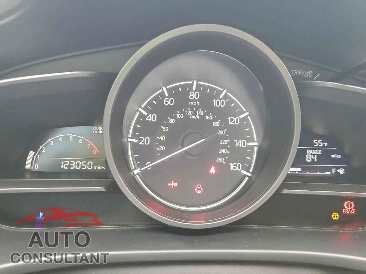 MAZDA 3 2018 - 3MZBN1L37JM224397