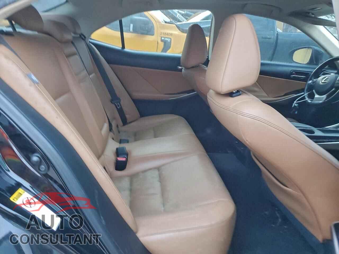 LEXUS IS 2015 - JTHBF1D27F5079718