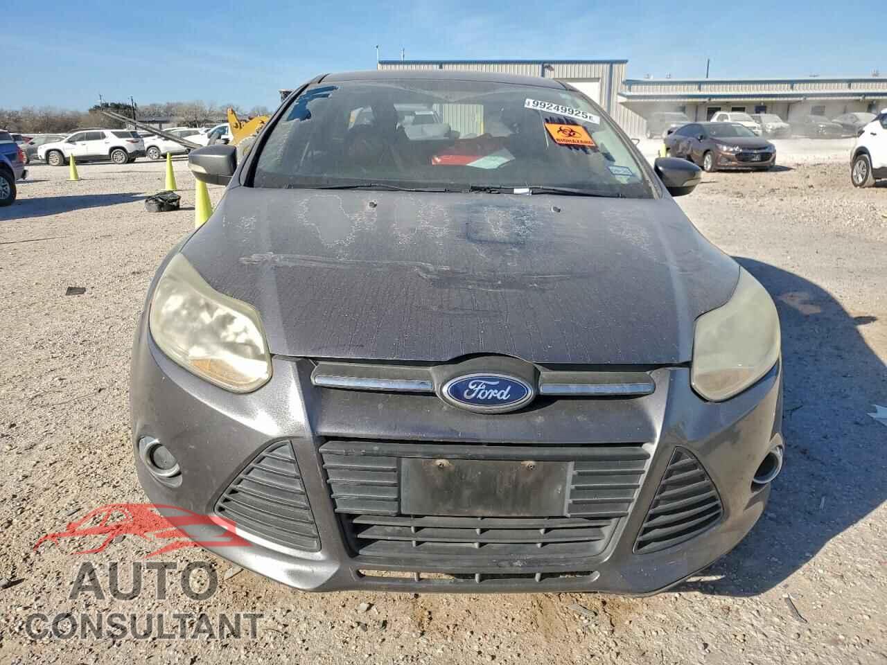 FORD FOCUS 2013 - 1FADP3F22DL262846