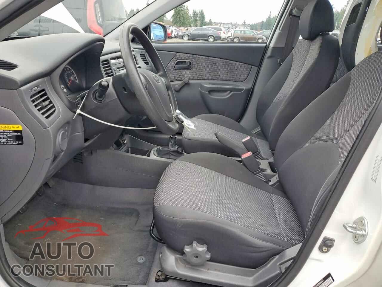 KIA RIO 2009 - KNADE223096548044