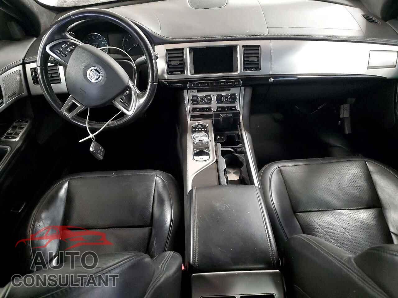 JAGUAR XF 2013 - SAJWJ0EF3D8S78579