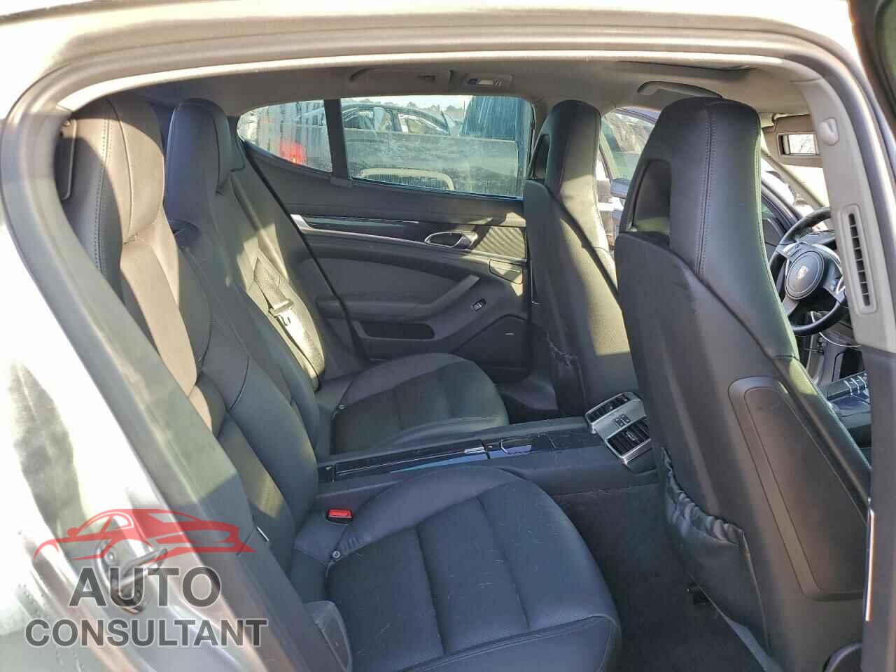 PORSCHE PANAMERA 2013 - WP0AA2A7XDL010967