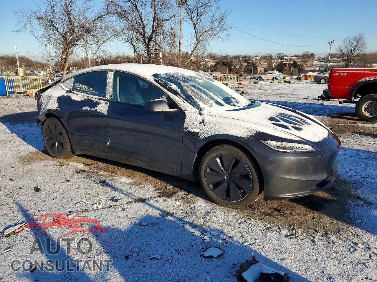 TESLA MODEL 3 2024 - 5YJ3E1EB7RF829886