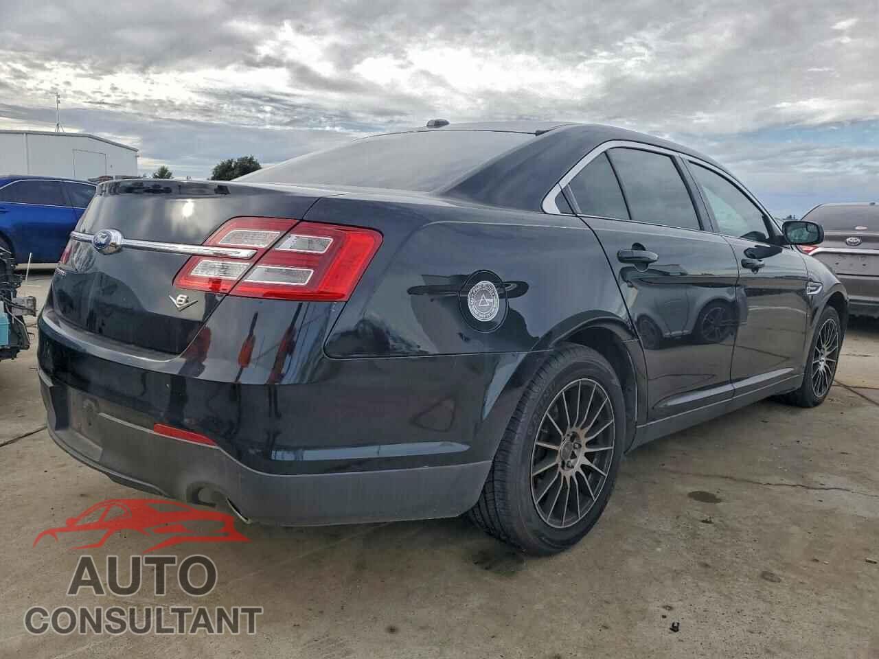 FORD TAURUS 2016 - 1FAHP2D82GG105740