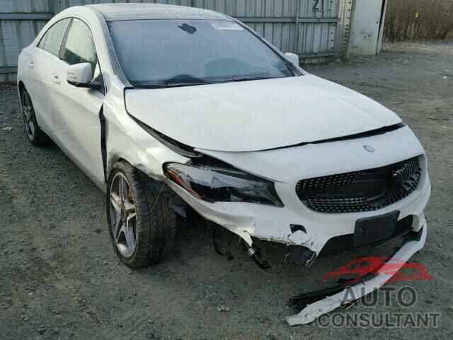 MERCEDES-BENZ CLA 250 2015 - WDDSJ4GB5FN183109