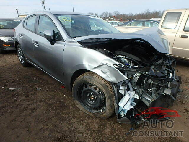 MAZDA 3 2015 - 3MZBM1U7XFM143289