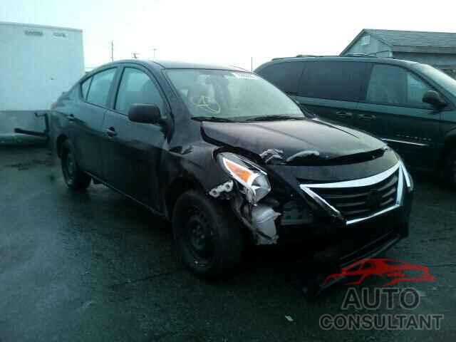NISSAN VERSA 2015 - 3N1CN7AP5FL859246