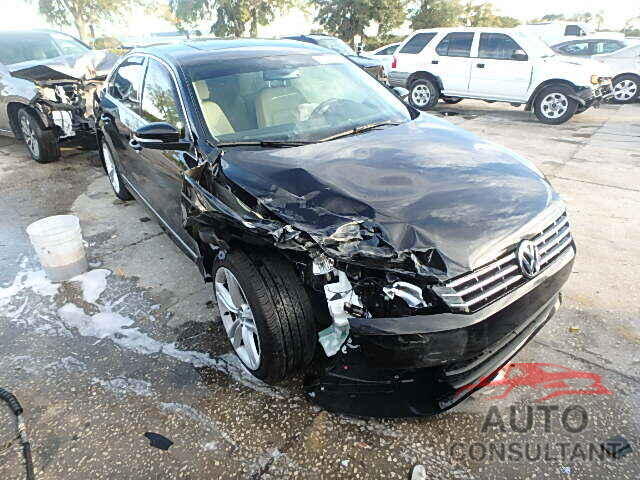 VOLKSWAGEN PASSAT 2015 - 1VWCV7A31FC097472