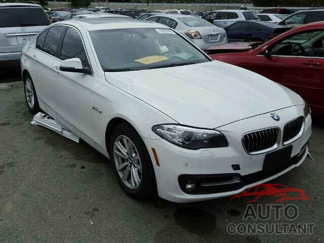 BMW 5 SERIES 2015 - WBA5A5C5XFD519272