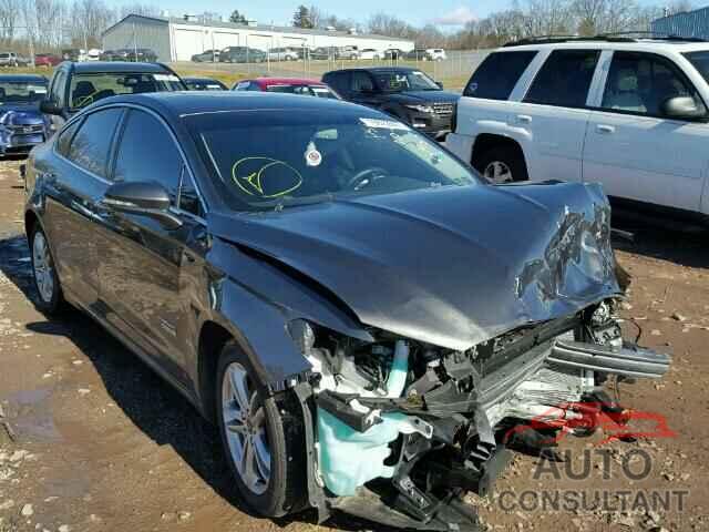 FORD FUSION 2016 - 3FA6P0SU5GR242983