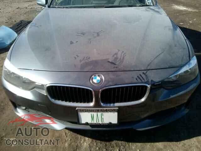 BMW 3 SERIES 2015 - WBA3C3C53FP665100
